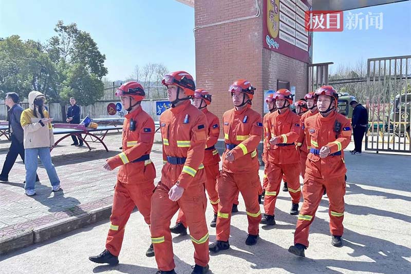 2025-2027年度中國(guó)石化消防防護(hù)器具及配件-包3消防服裝、防護(hù)裝備消防服裝及防護(hù)裝備